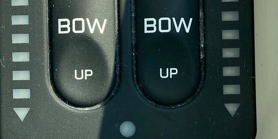 Boston Whaler 315 Conquest Pilothouse