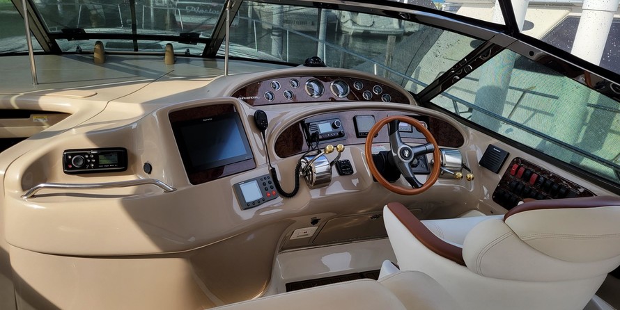 Sea Ray 460 Sundancer