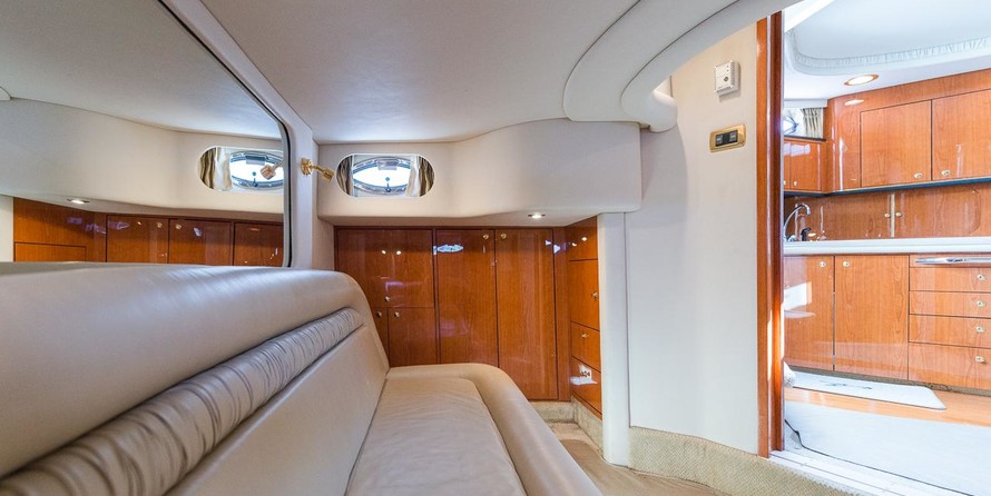 Sea Ray 460 Sundancer