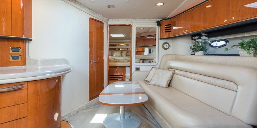 Sea Ray 460 Sundancer