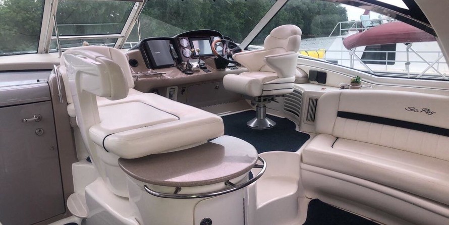 Sea Ray 500 Sundancer