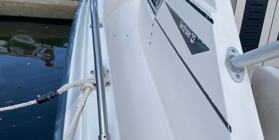 Grady-White Seafarer 228