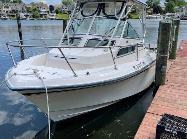 Grady-White Seafarer 228