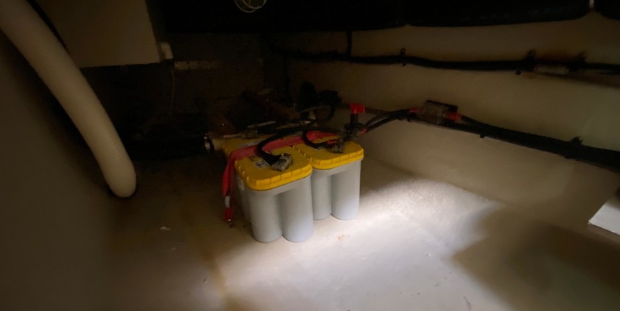 Sea ray 500 db sedan bridge