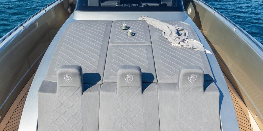 Canados 493 Gladiator Grand