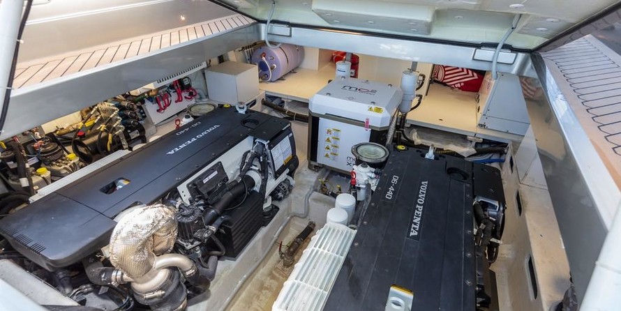 Canados 493 Gladiator Grand