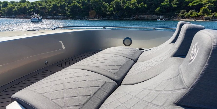 Canados 493 Gladiator Grand