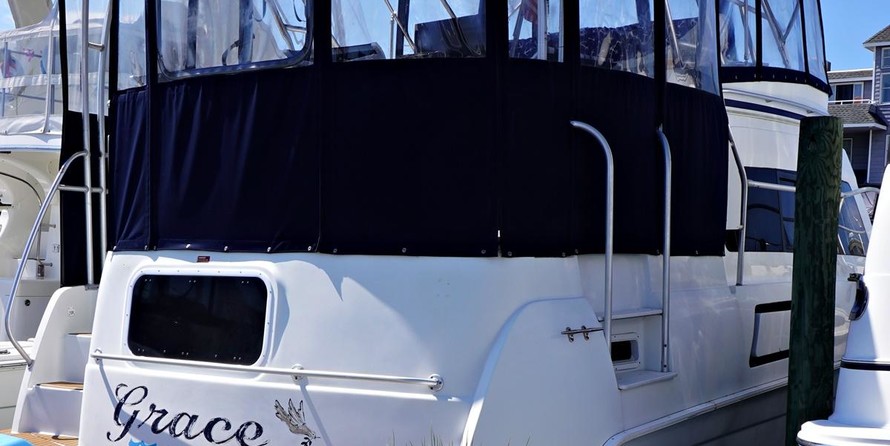 Mainship 37 Motor Yacht