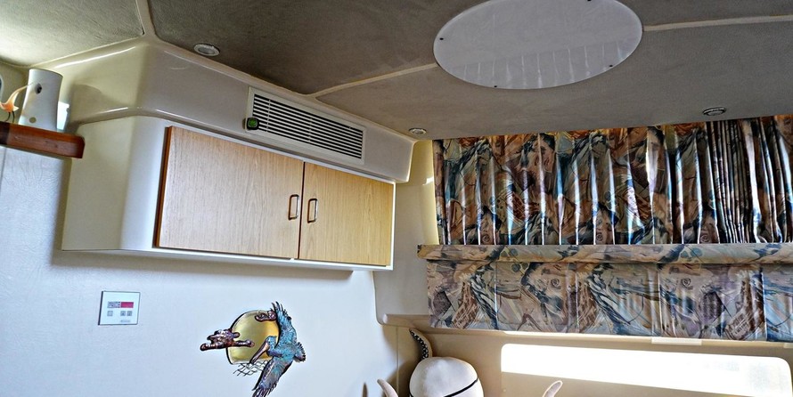 Mainship 37 Motor Yacht