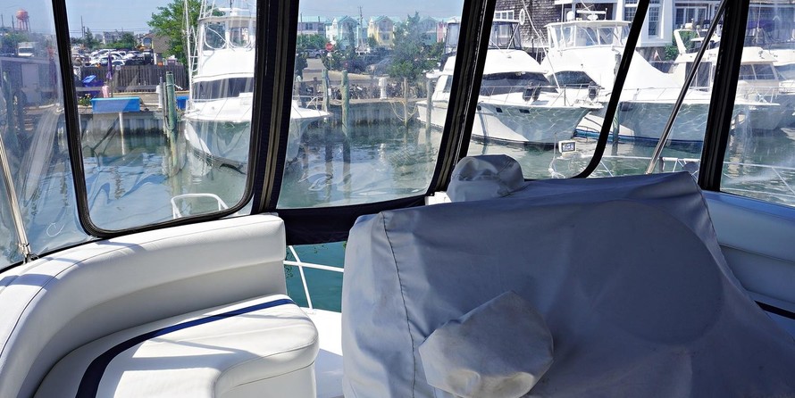 Mainship 37 Motor Yacht