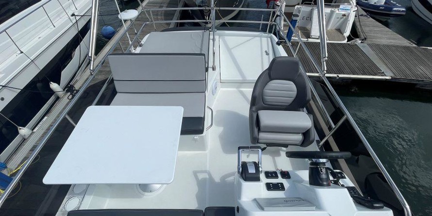 Jeanneau Merry Fisher 1095