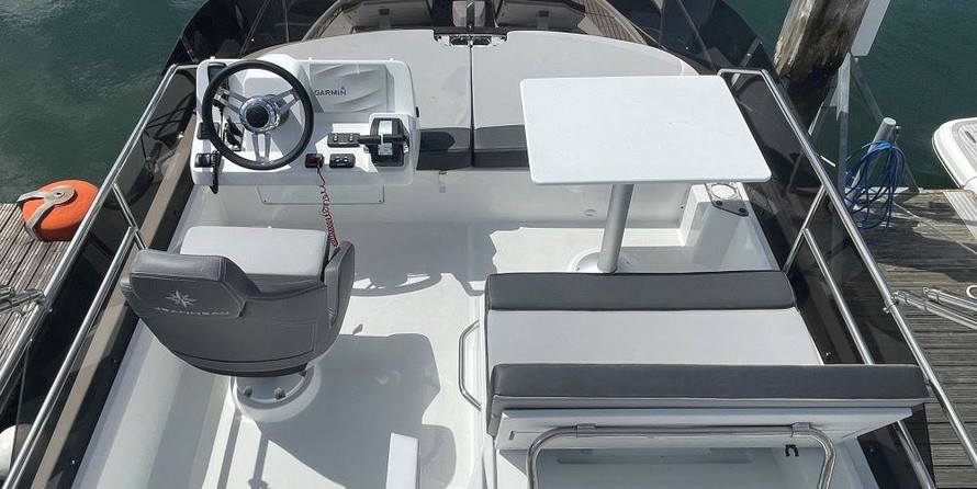 Jeanneau Merry Fisher 1095