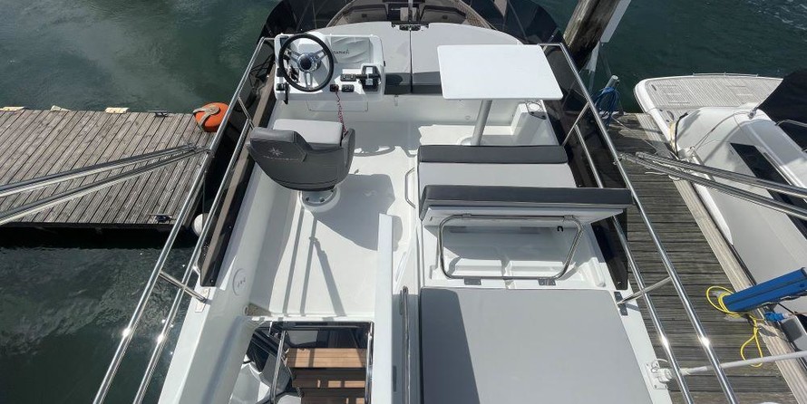 Jeanneau Merry Fisher 1095