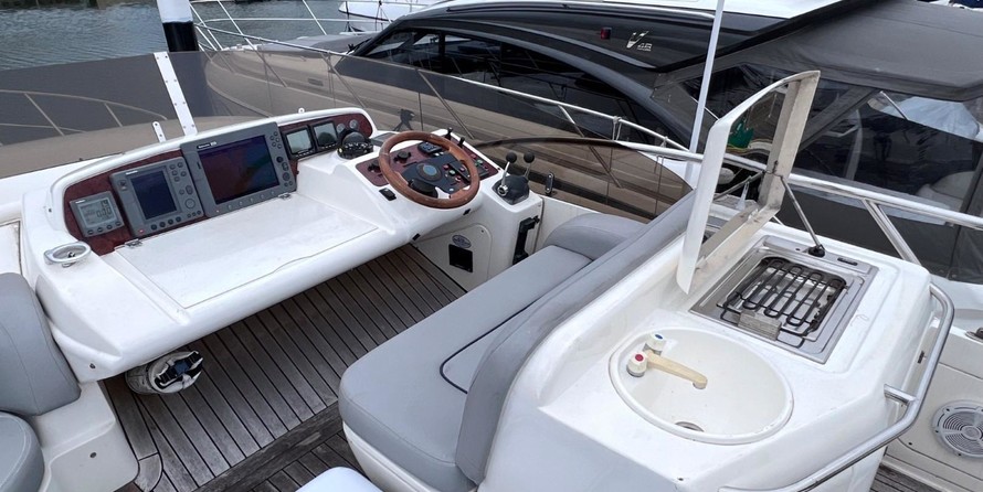 Sealine T51