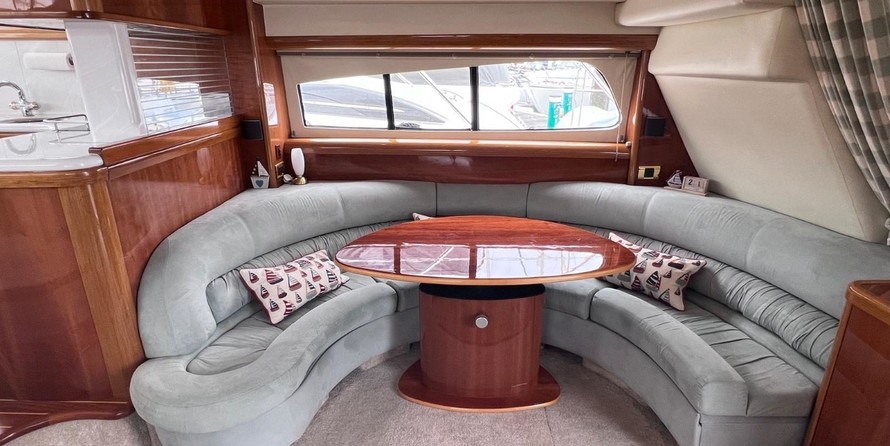 Sealine T51