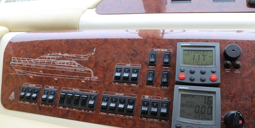 Sealine T51