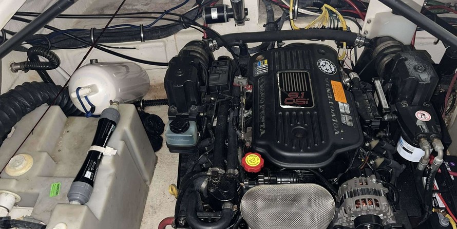 Chaparral 276 Signature