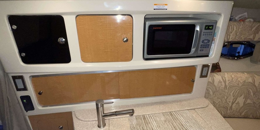 Chaparral 276 Signature