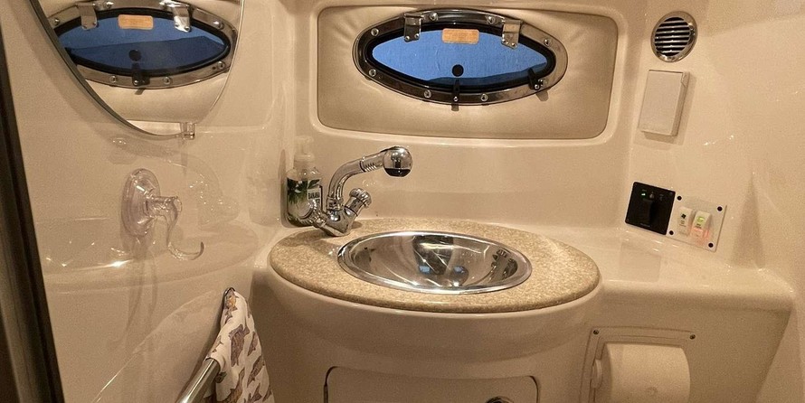 Chaparral 276 Signature