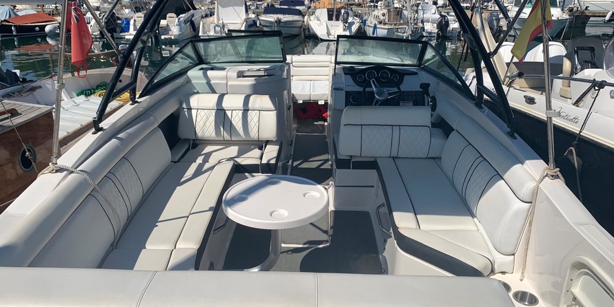 Sea Ray 270 SUNDECK
