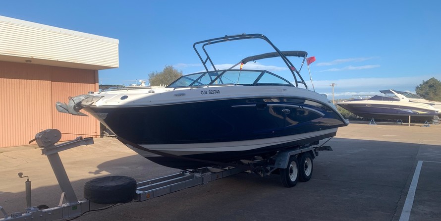 Sea Ray 270 SUNDECK