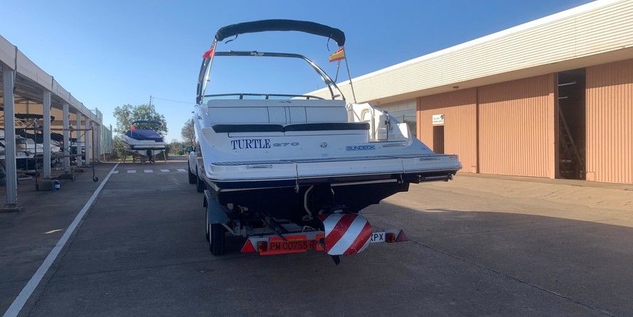 Sea Ray 270 SUNDECK