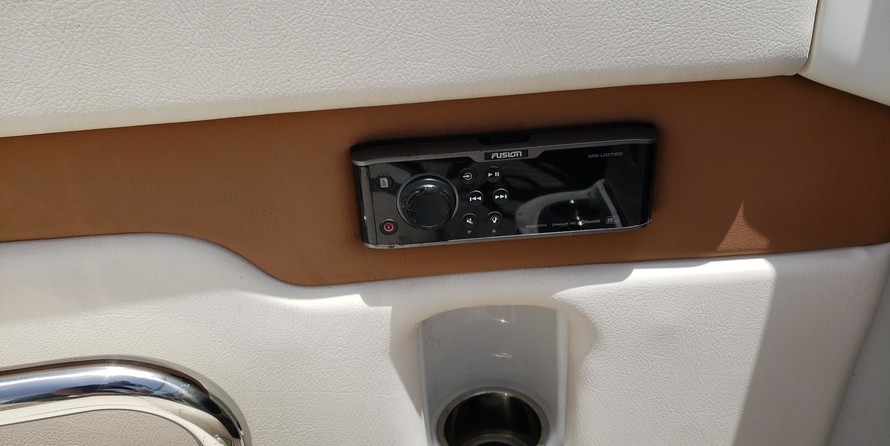 Chris-Craft Capri 21