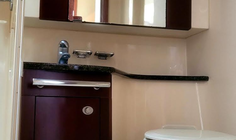 Sea ray 420 sedan bridge