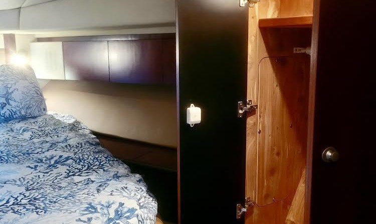 Sea ray 420 sedan bridge