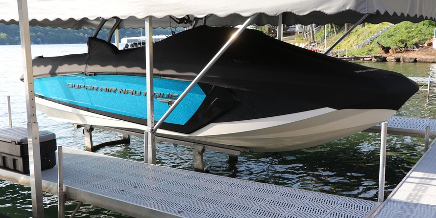 Super Air Nautique G23