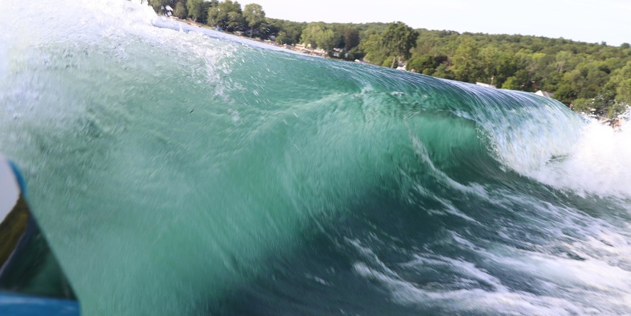 Super Air Nautique G23