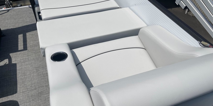 Crest Classic LX 220 SLS