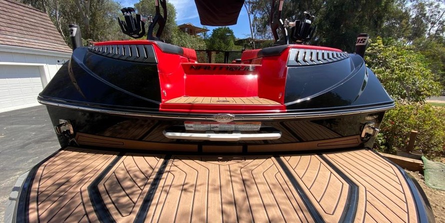 Super Air Nautique G23