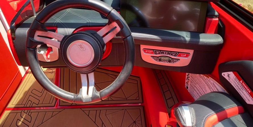 Super Air Nautique G23