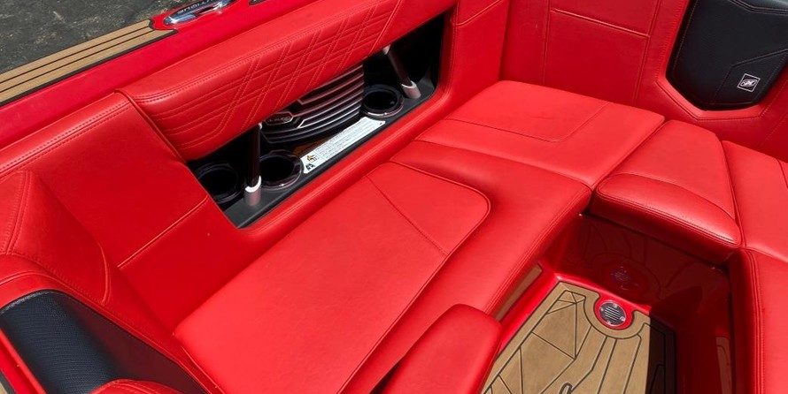 Super Air Nautique G23