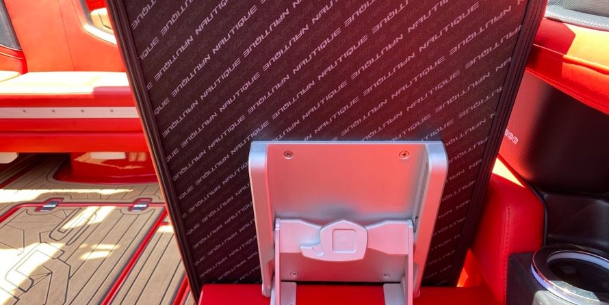 Super Air Nautique G23