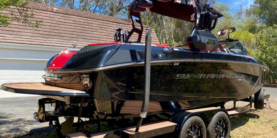 Super Air Nautique G23