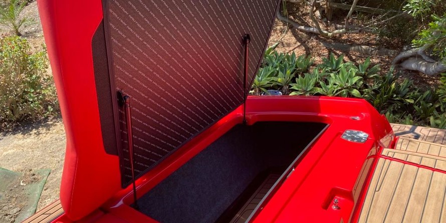 Super Air Nautique G23