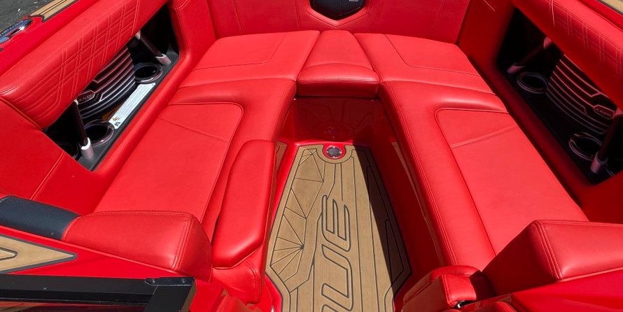 Super Air Nautique G23