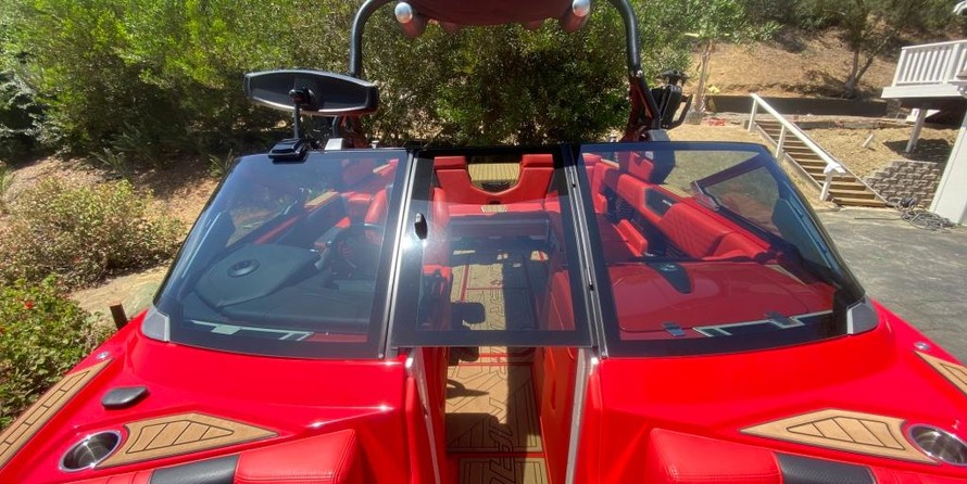 Super Air Nautique G23