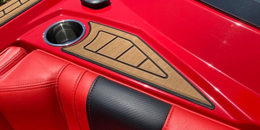 Super Air Nautique G23