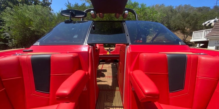 Super Air Nautique G23