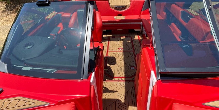 Super Air Nautique G23