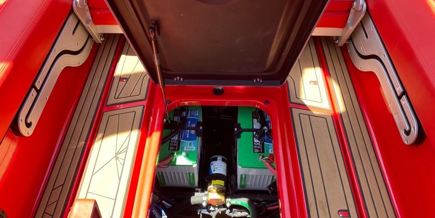 Super Air Nautique G23