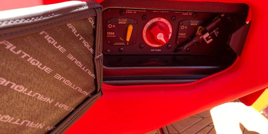 Super Air Nautique G23