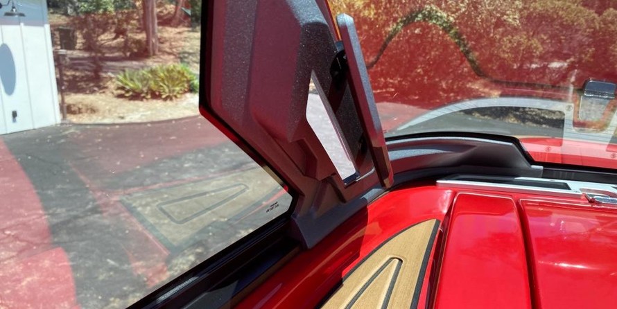 Super Air Nautique G23