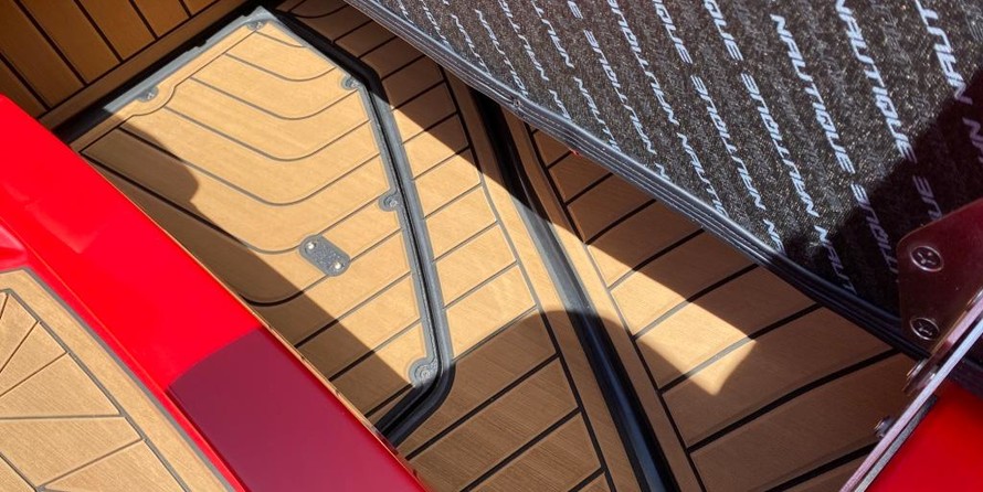 Super Air Nautique G23