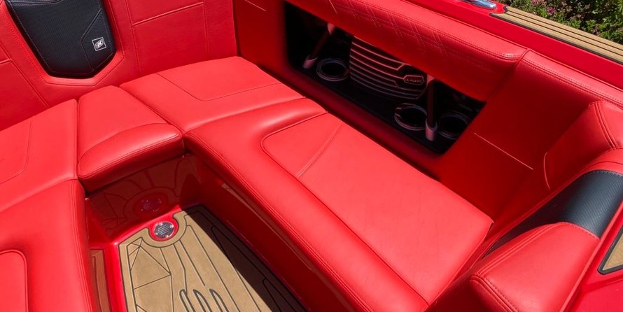 Super Air Nautique G23