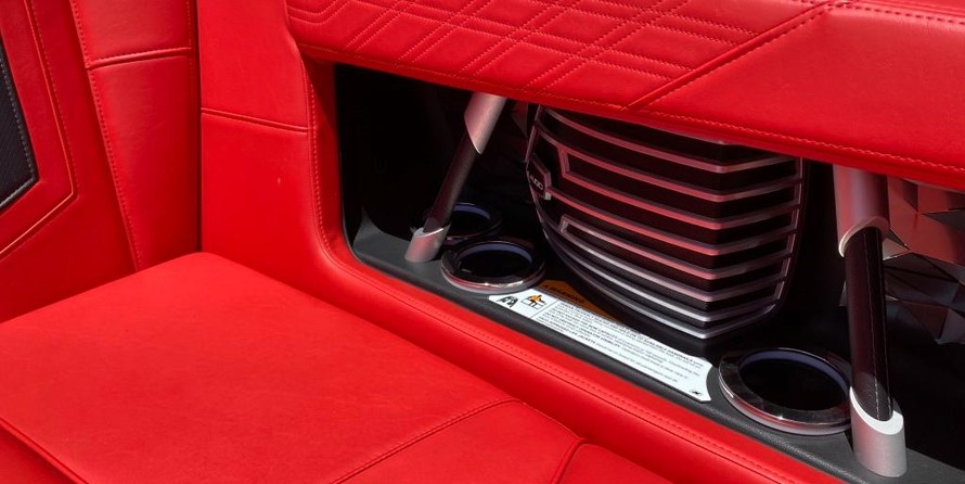 Super Air Nautique G23