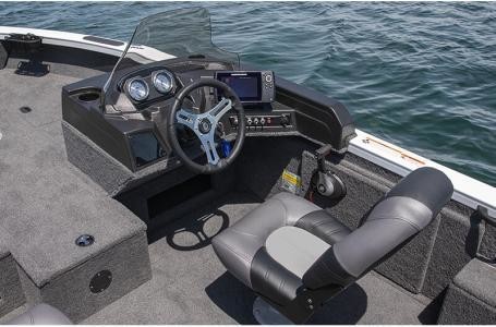 Crestliner 1850 Fish Hawk